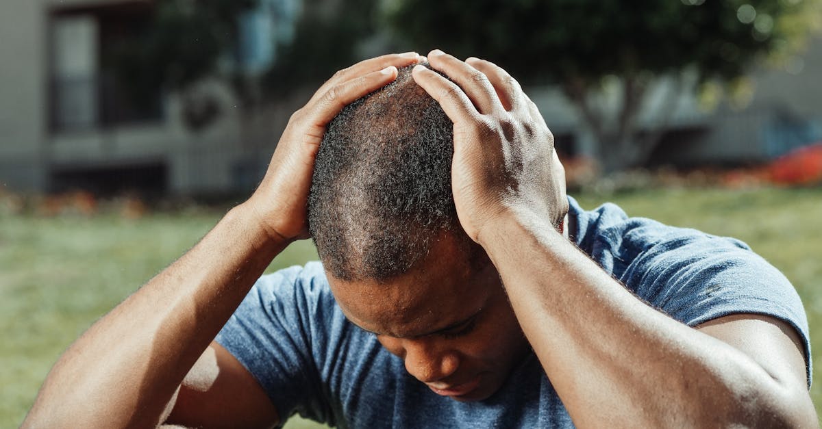 Intégrez des techniques de réduction du stress telles que le yoga et la méditation à vos routines quotidiennes.