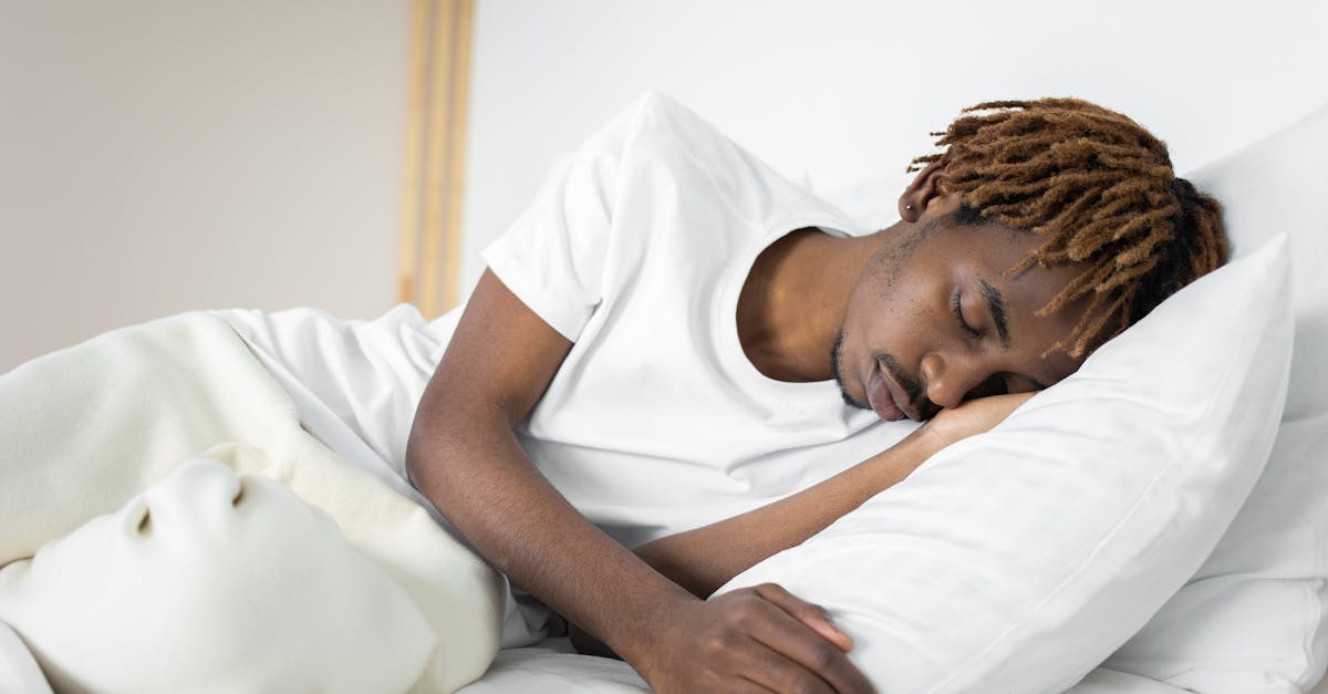 discover the best sleep positions for a restful night's sleep. learn how different postures can improve your health and comfort while you snooze, ensuring you wake up refreshed and ready to face the day.