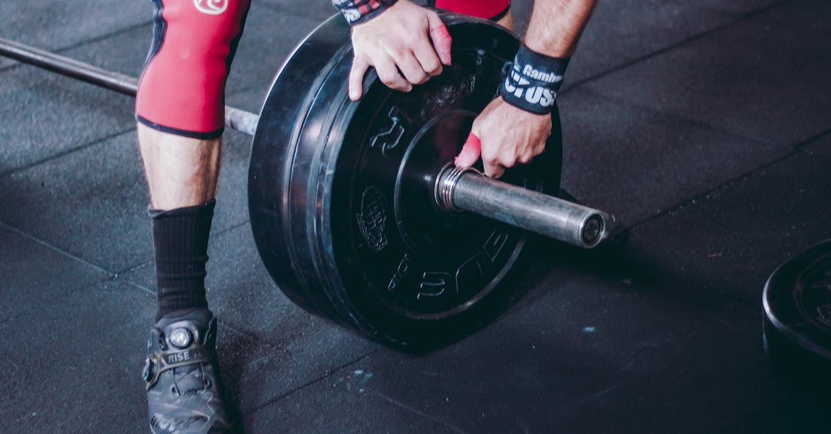 discover essential lifting techniques to enhance your strength training. learn proper form, tips, and strategies for safe and effective lifting to maximize your workout results.