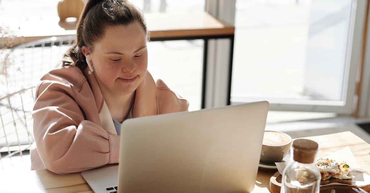 découvrez des informations essentielles sur le syndrome du piriforme, une affection douloureuse affectant les fesses et les hanches. découvrez ses causes, ses symptômes et les options de traitement efficaces pour soulager l’inconfort et améliorer la mobilité.