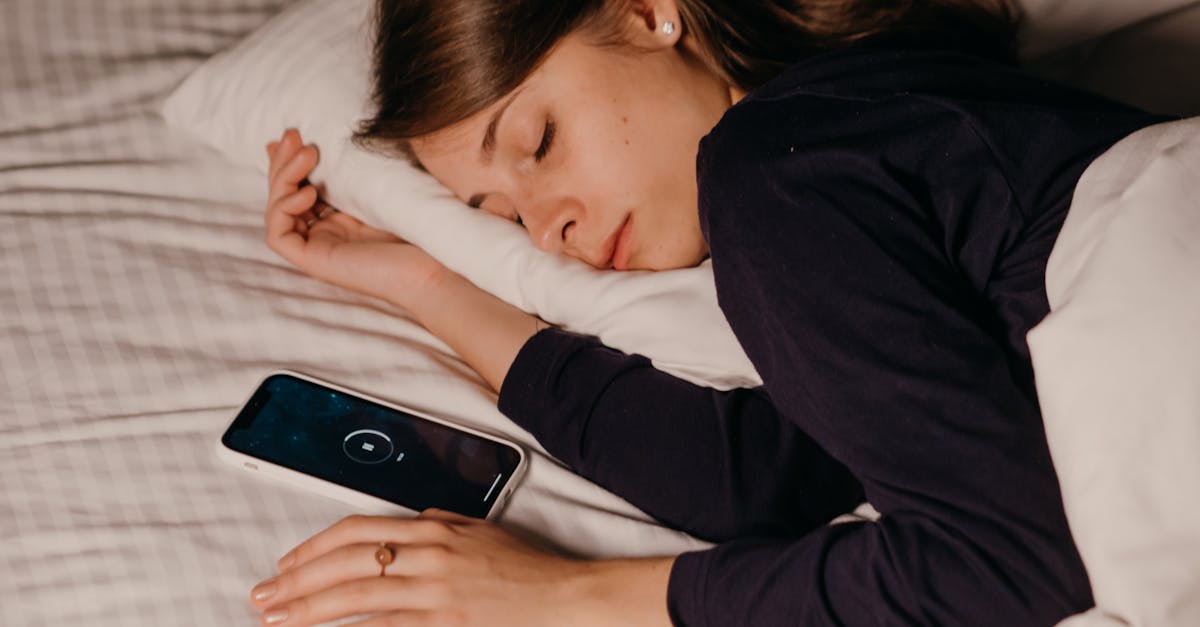 découvrez les meilleures positions de sommeil pour un sommeil réparateur. découvrez comment différents styles de sommeil peuvent avoir un impact sur votre santé, votre confort et votre bien-être général. découvrez des conseils pour trouver votre position idéale afin d'améliorer la qualité du sommeil.