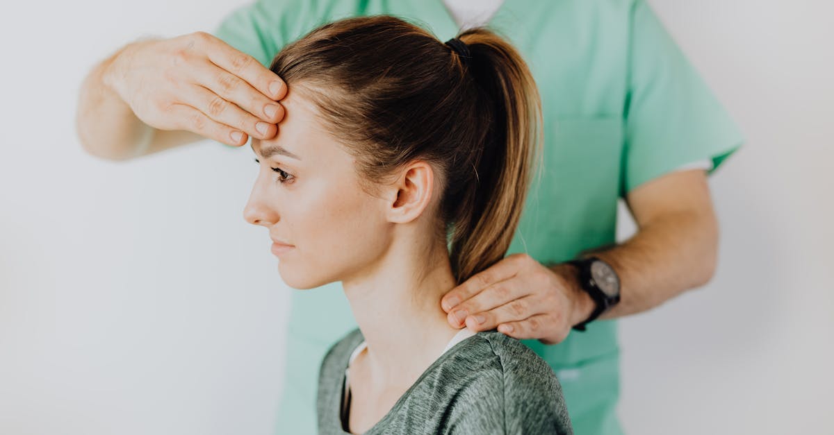 discover effective strategies to alleviate neck pain and improve your overall well-being. explore causes, treatments, and tips for prevention to maintain a healthy neck and enhance your quality of life.