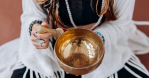 discover the connection between aura and migraines. explore symptoms, triggers, and effective management strategies for those experiencing migraine with aura.