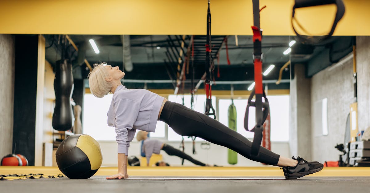 enhance your physical performance and prevent injuries with effective core stability exercises. discover techniques to strengthen your core muscles for improved balance, posture, and overall fitness.