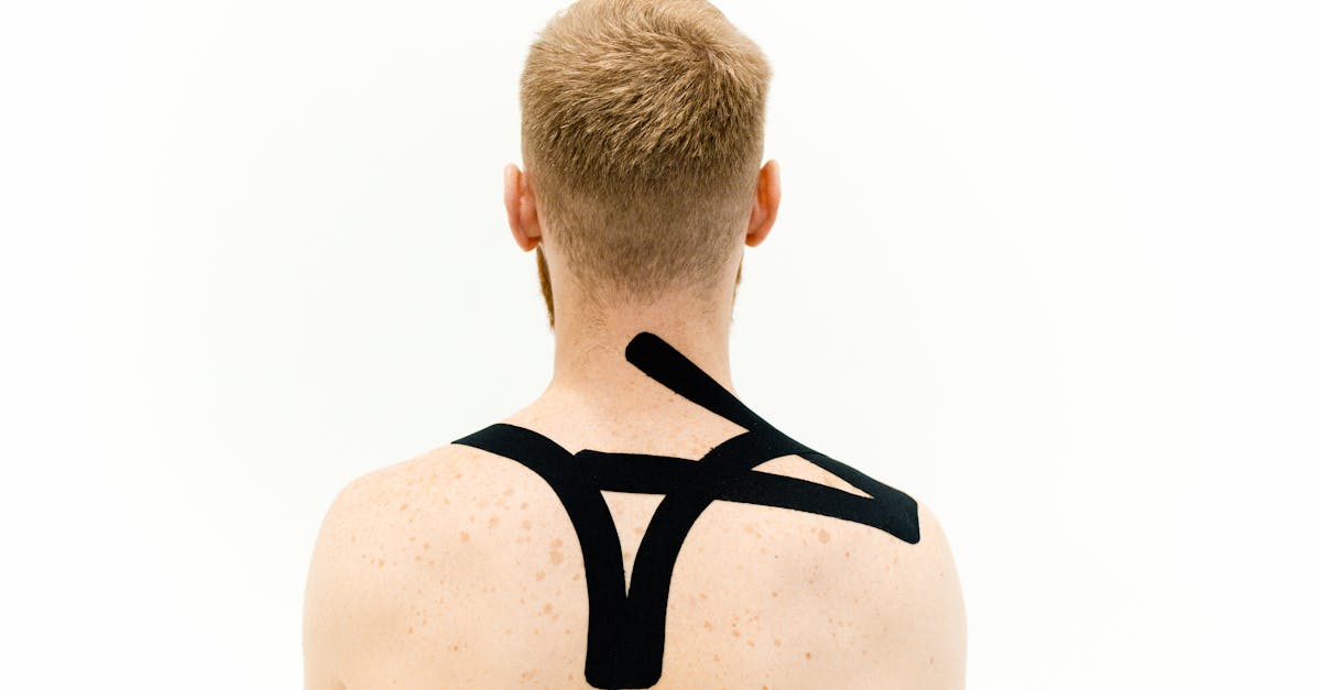 discover effective treatments and strategies to alleviate shoulder pain. explore common causes, prevention tips, and expert advice to restore your shoulder's mobility and comfort.