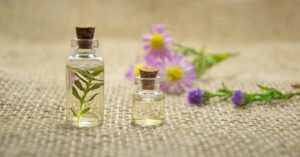 discover the world of essential oils: explore their benefits, uses, and how they can enhance your well-being. from aromatherapy to natural remedies, unlock the secrets of nature's aromatic treasures.