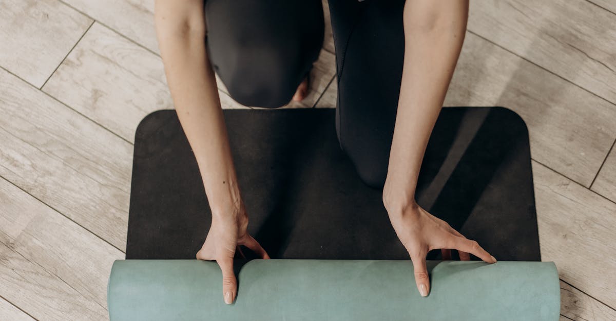 discover the importance of posture in everyday life. learn how proper alignment can enhance your overall health, improve your confidence, and boost productivity. explore tips and techniques to maintain good posture at work, home, and during exercise.