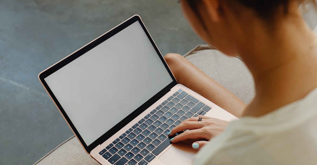 discover the causes and solutions for tech neck, a common strain resulting from prolonged device use. learn how to alleviate discomfort and improve your posture with effective exercises and ergonomic tips.