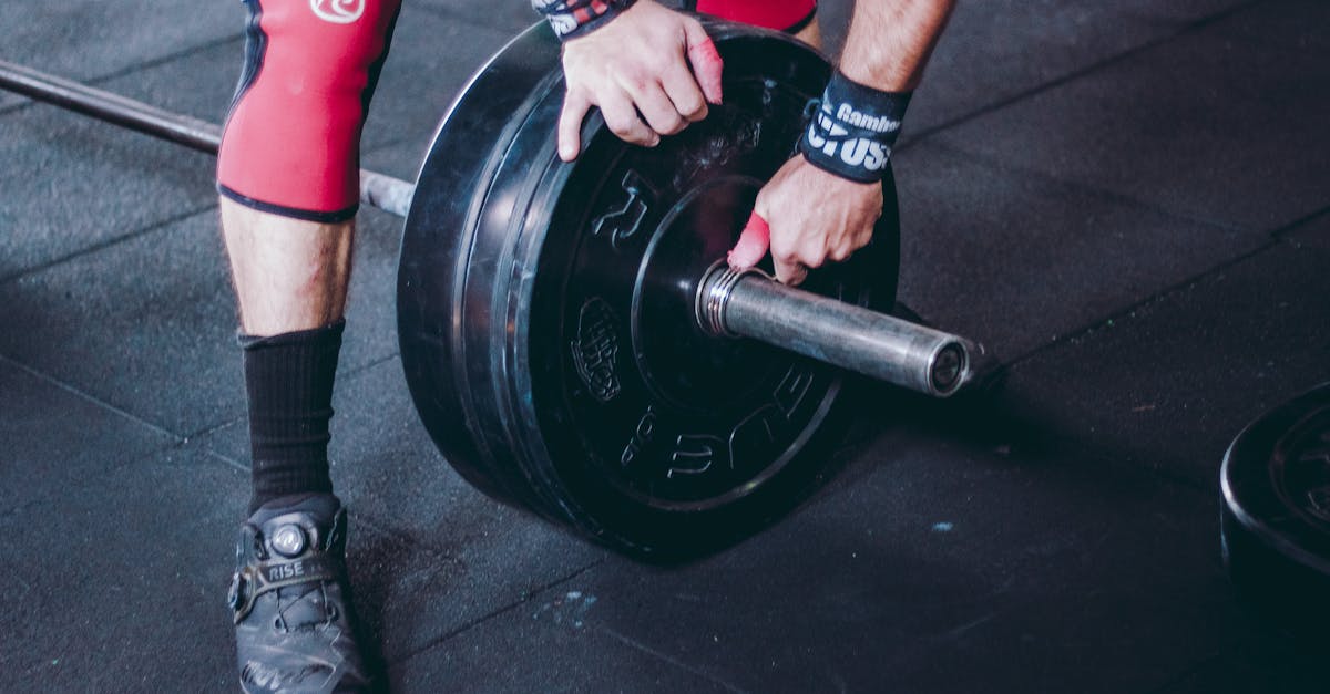 discover effective lifting techniques to enhance your strength training and improve your workout performance. learn proper form, injury prevention tips, and expert advice for safe and efficient lifting.