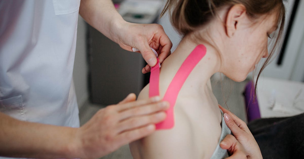 discover effective solutions and expert tips for managing neck pain. learn about the causes, symptoms, and treatments to help alleviate discomfort and improve your quality of life.