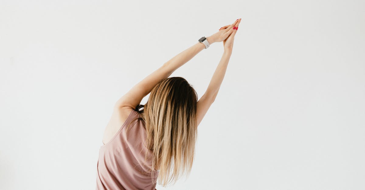 « À Mont-Royal, j'ai découvert Pulse Align, une solution innovante pour les maux de dos chroniques dus à une mauvaise posture. Je réalise maintenant à quel point tout est interconnecté en matière de bien-être. Ce programme a joué un rôle crucial dans mon rétablissement. J'ai constaté un changement graduel, mais notable, de mon alignement, et j'apprécie sincèrement l'accompagnement personnalisé qui encourage mon corps à s'adapter naturellement. Je peux maintenant vaquer à mes occupations sans inconfort ! »