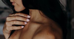 explore the causes, symptoms, and treatment options for shoulder impingement. learn how to manage pain and improve mobility in your shoulder with effective strategies and expert advice.