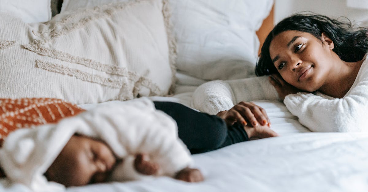 discover the best sleep positions for a restful night. learn how different sleeping styles can impact your health, enhance comfort, and improve your overall sleep quality.